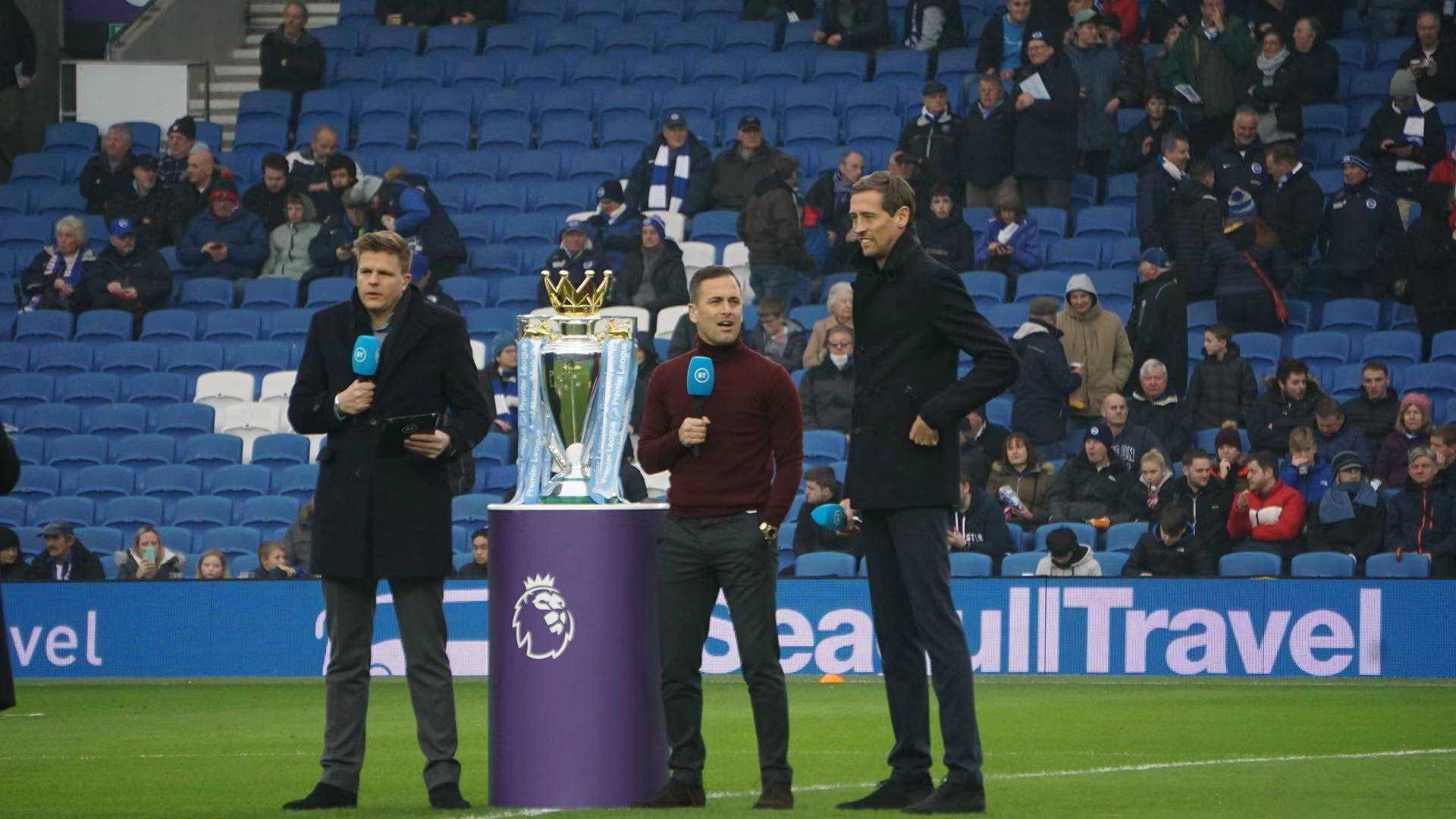 却选择了维 却选择了维